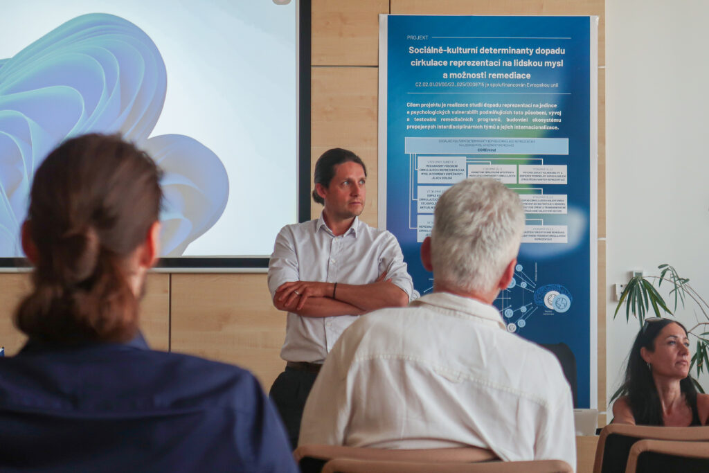 Z workshopu "Kognitivní bojiště: Nástroje, taktiky a obrany"